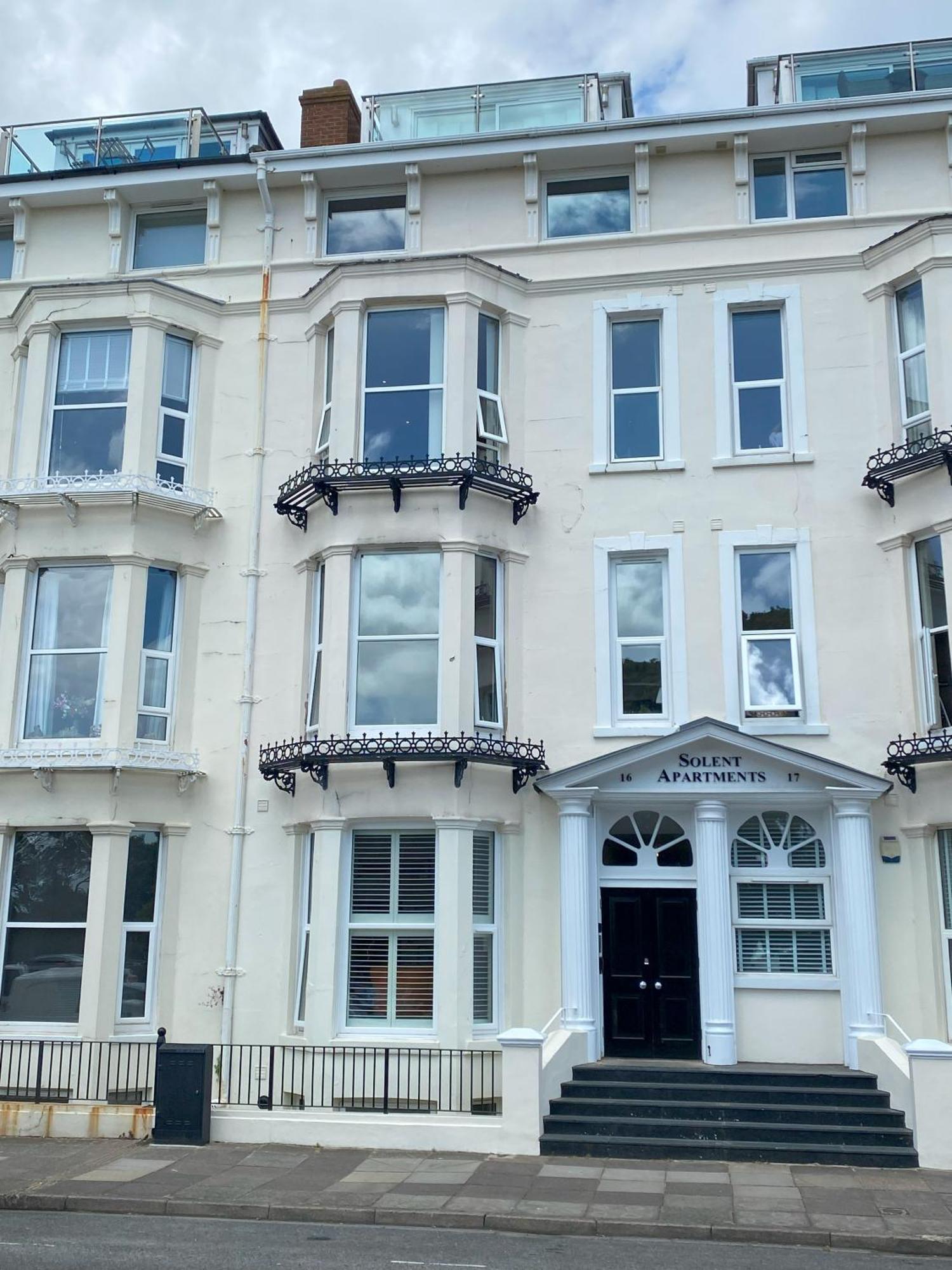 Solent Apartments Portsmouth Luaran gambar